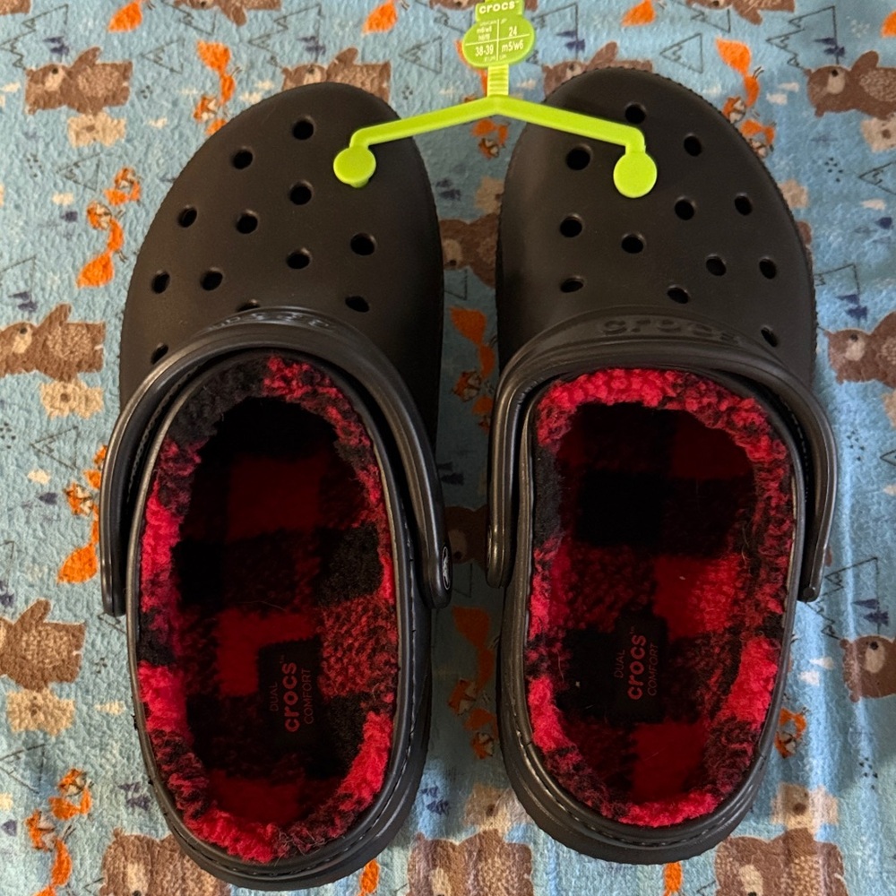 CROCS Kids Black Slippers with Red Lining